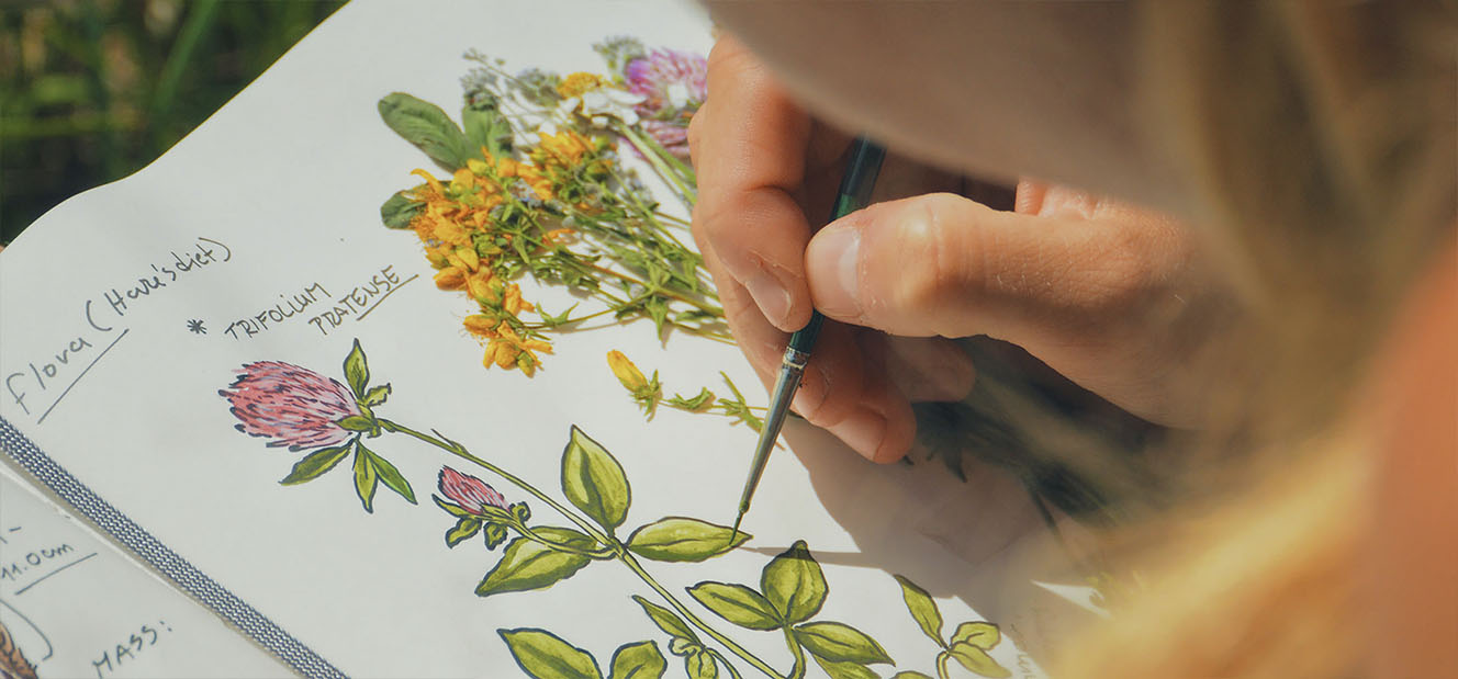 Banner do projeto CECAP, uma iniciativa da Associação Verde Esperança em Piracaia/SP, destacando ações em permacultura, educação ambiental e patrimônio cultural com fundo natural.